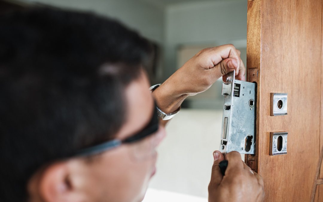 10 Reasons Why You Need to Call a Locksmith